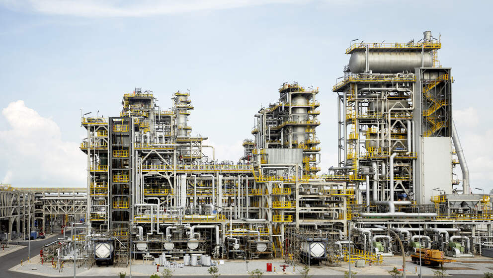 Engineering Solutions Oil Refining